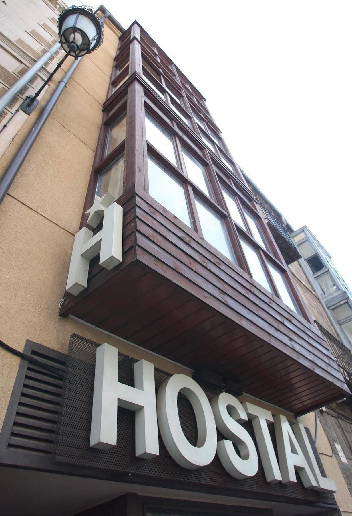 Hostal Caballeros Soria Eksteriør billede